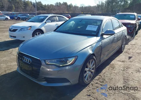 2013 Audi A6 3.0T Premium z USA, uszkodzony, nr VIN WAUGGAFC2DN062507
